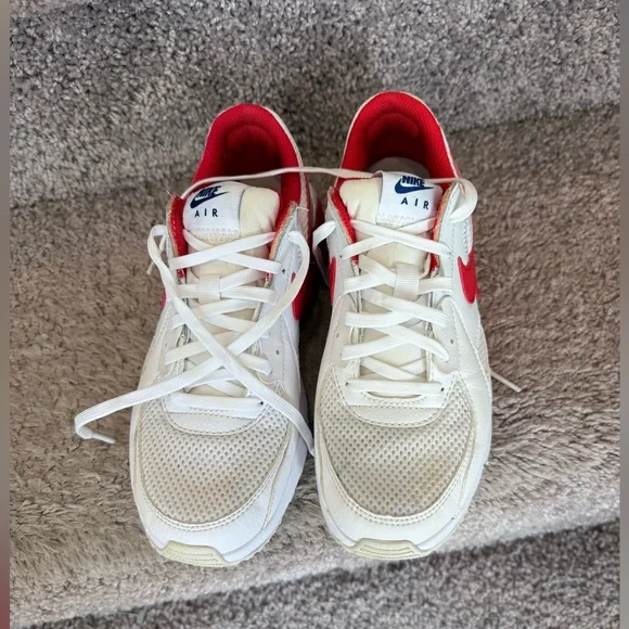 Nike Air Max, Red White & Blue rare tennis shoe. Women’s size 7. - Picture 5 of 7